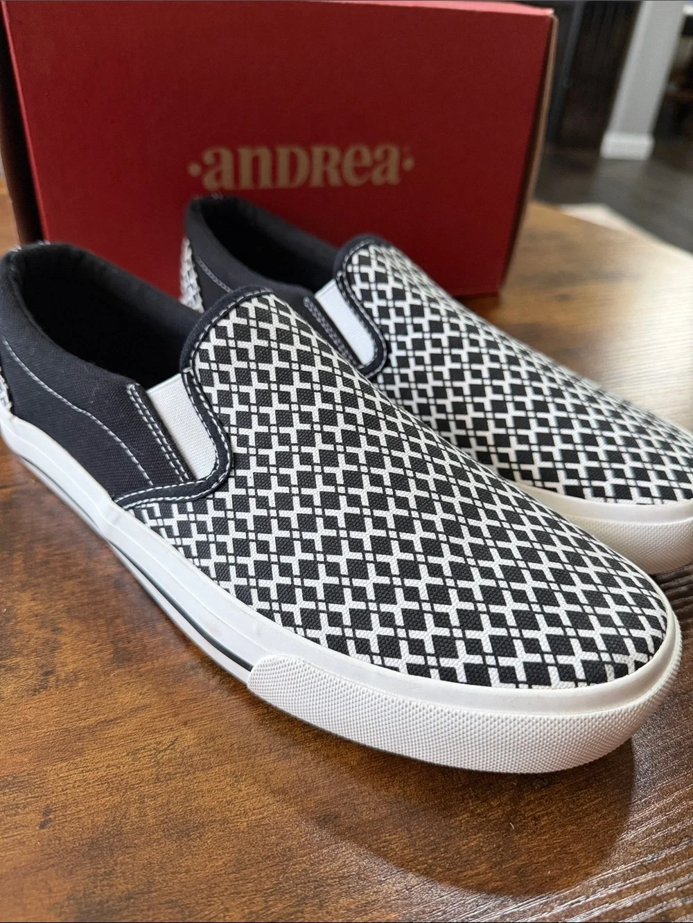ANDREA  Black & White Geometric Slip-On Sneakers